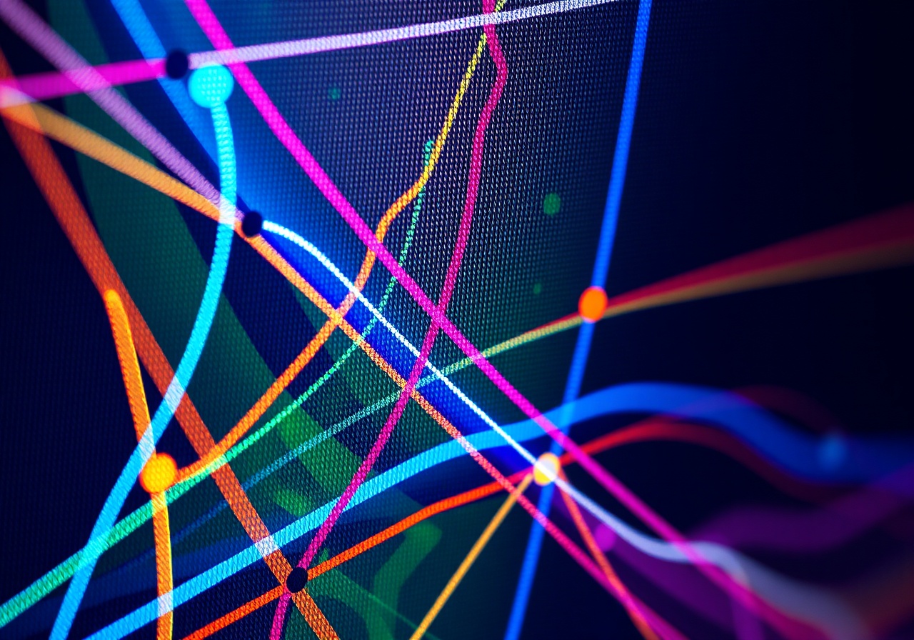 Инфографика, показывающая разницу между пиксельной сеткой и чистыми векторными линиями на карте города